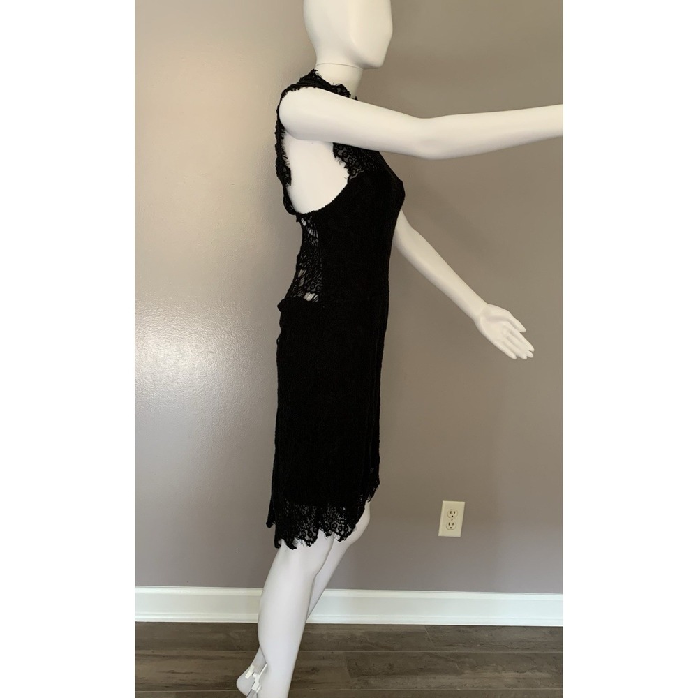 Free People Lace Dress. Black lace and open back make it sexy and comf- SZ Large - Picture 4 of 16